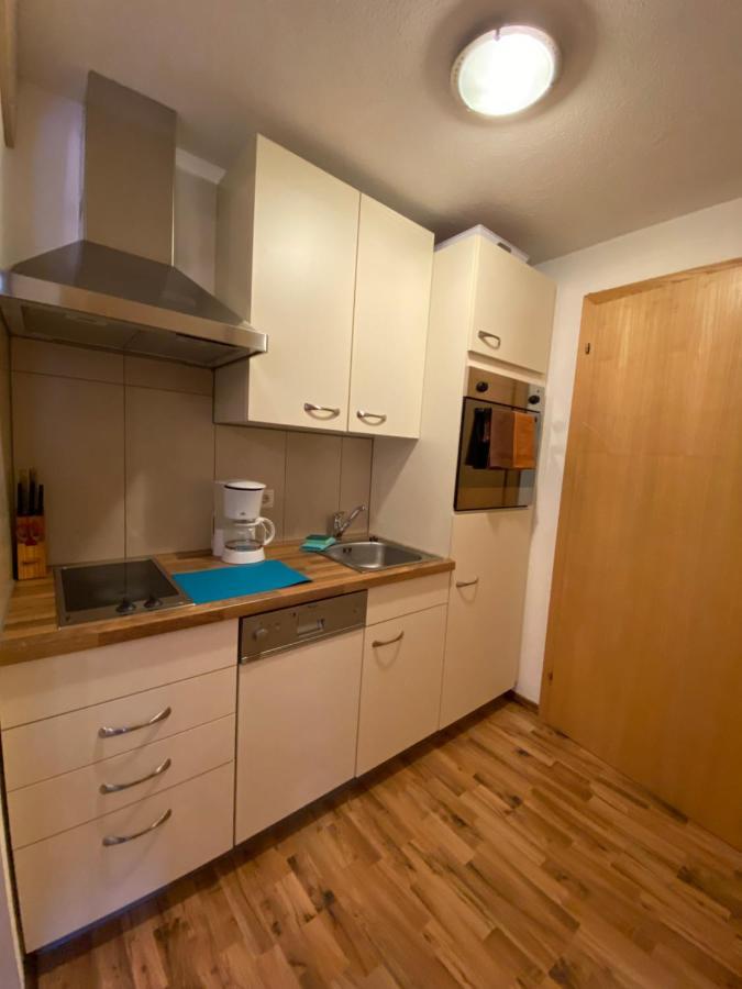Haus Evelin Apartamento Sankt Leonhard im Pitztal Exterior foto